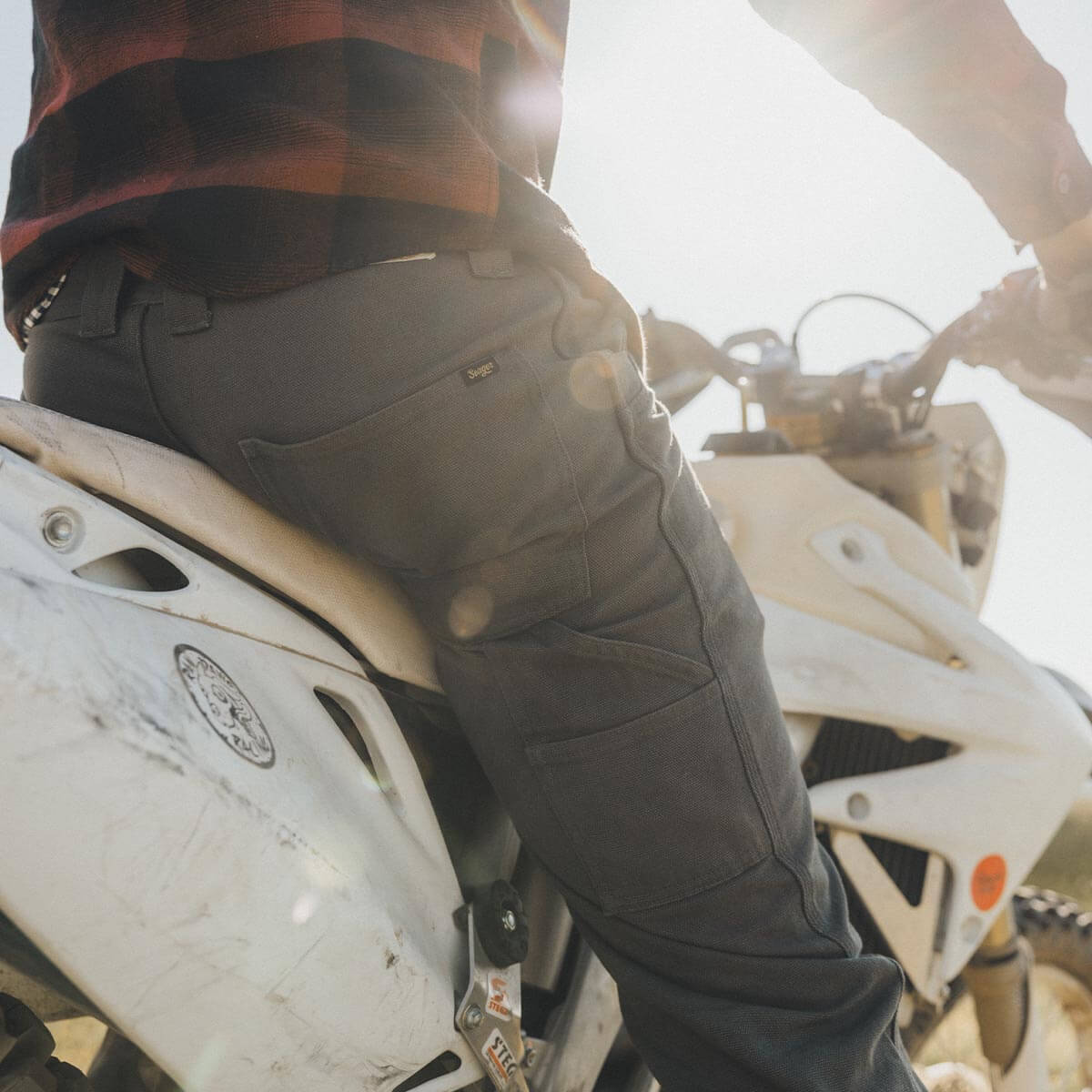 Bison Canvas Pant Darkwood