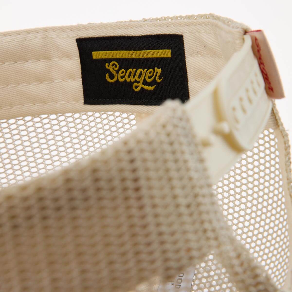 Bradley Trucker Snapback Cream