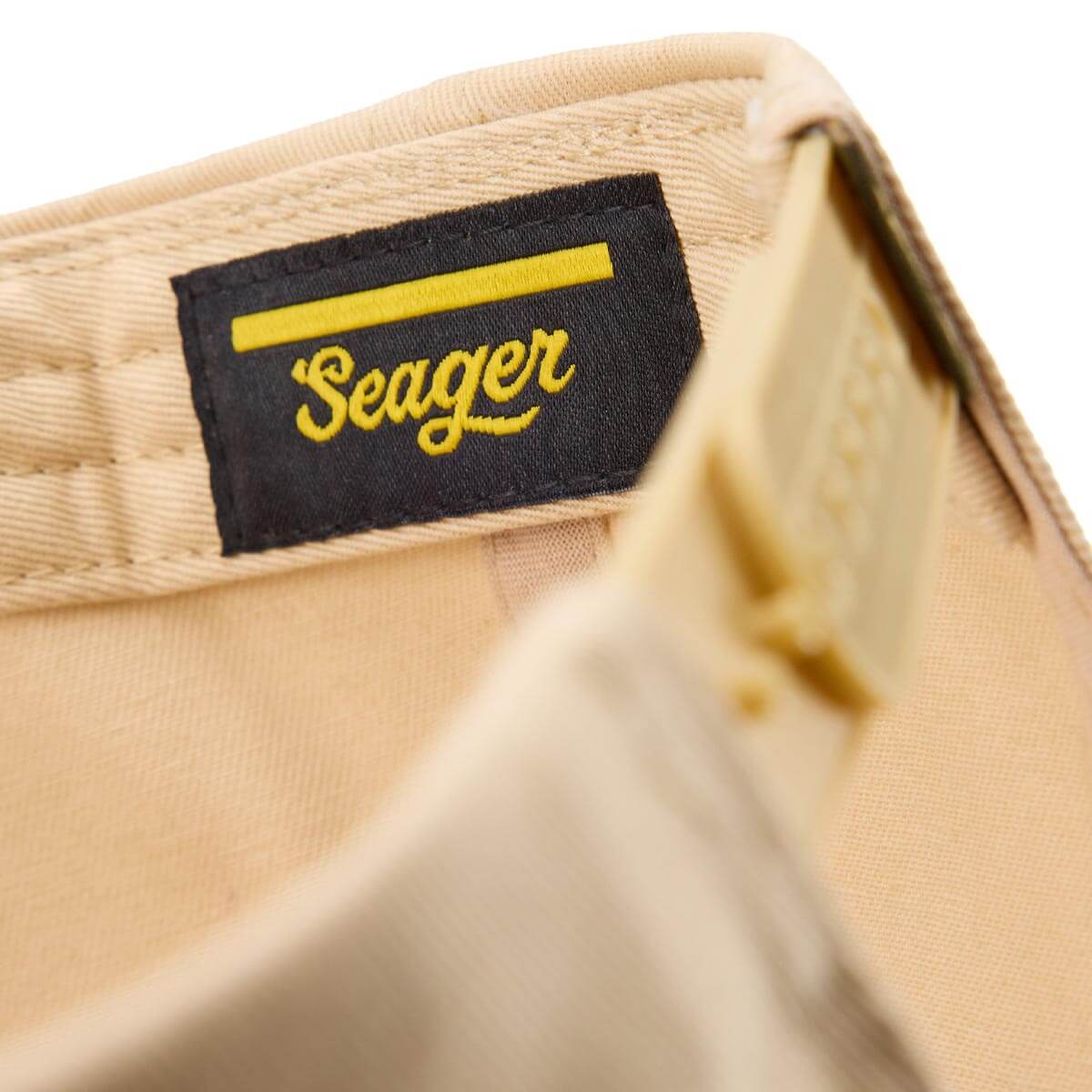 Outfitters Snapback Khaki