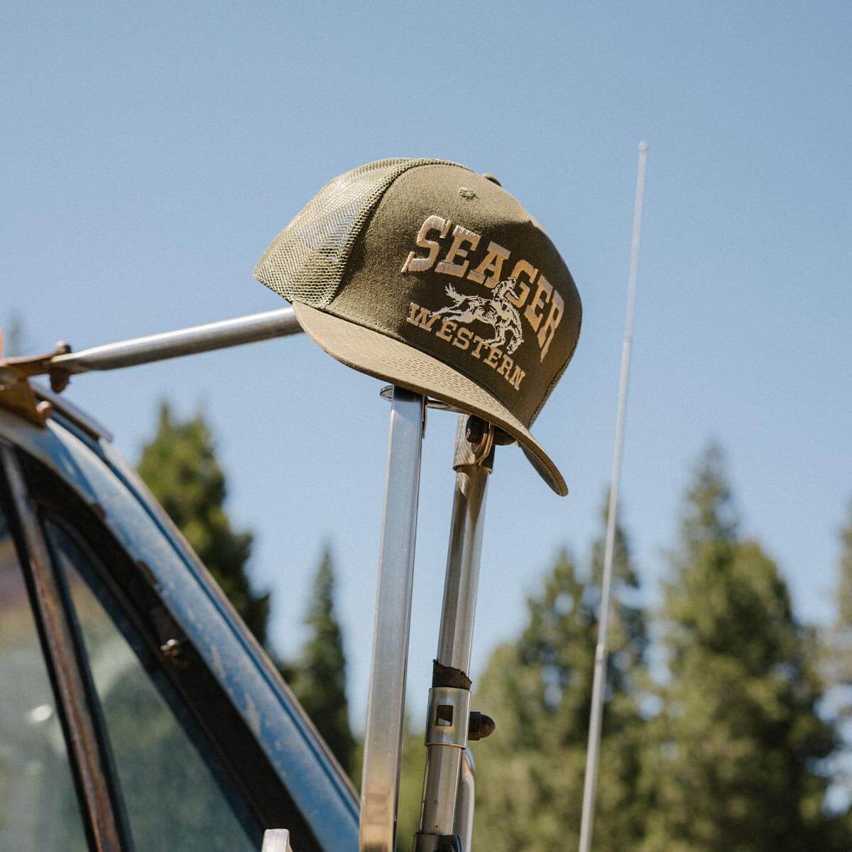 Rodeo Trucker Snapback Army