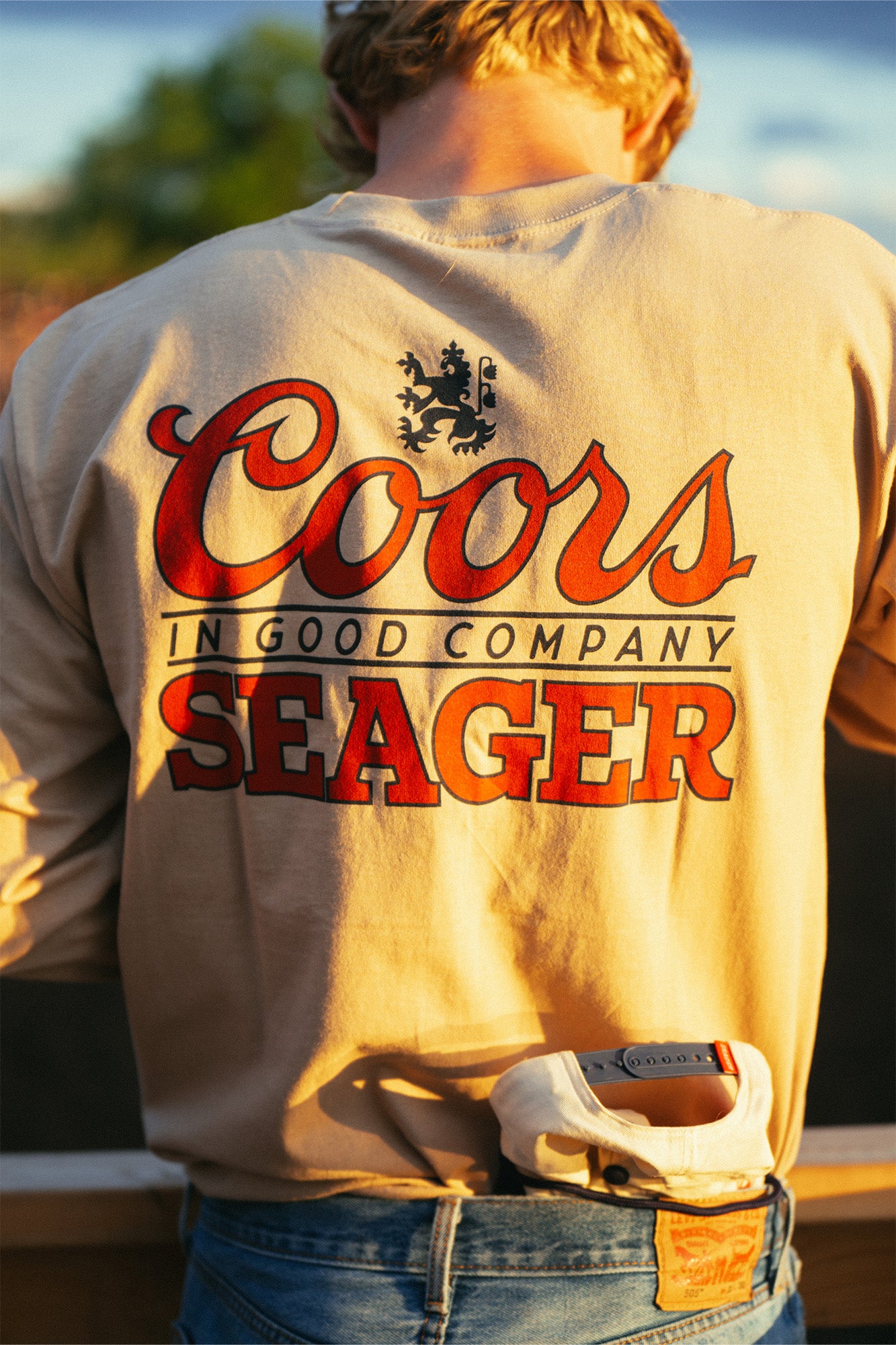 SEAGER X COORS BANQUET BRAND L/S TEE SAND