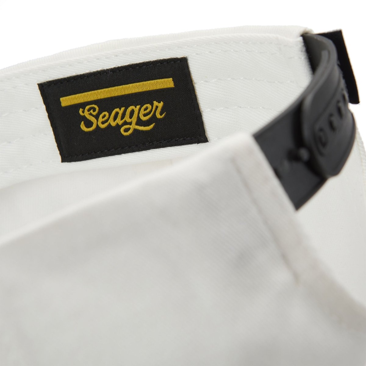 Los Rios Canvas Snapback Cream/Black - Seager Co.