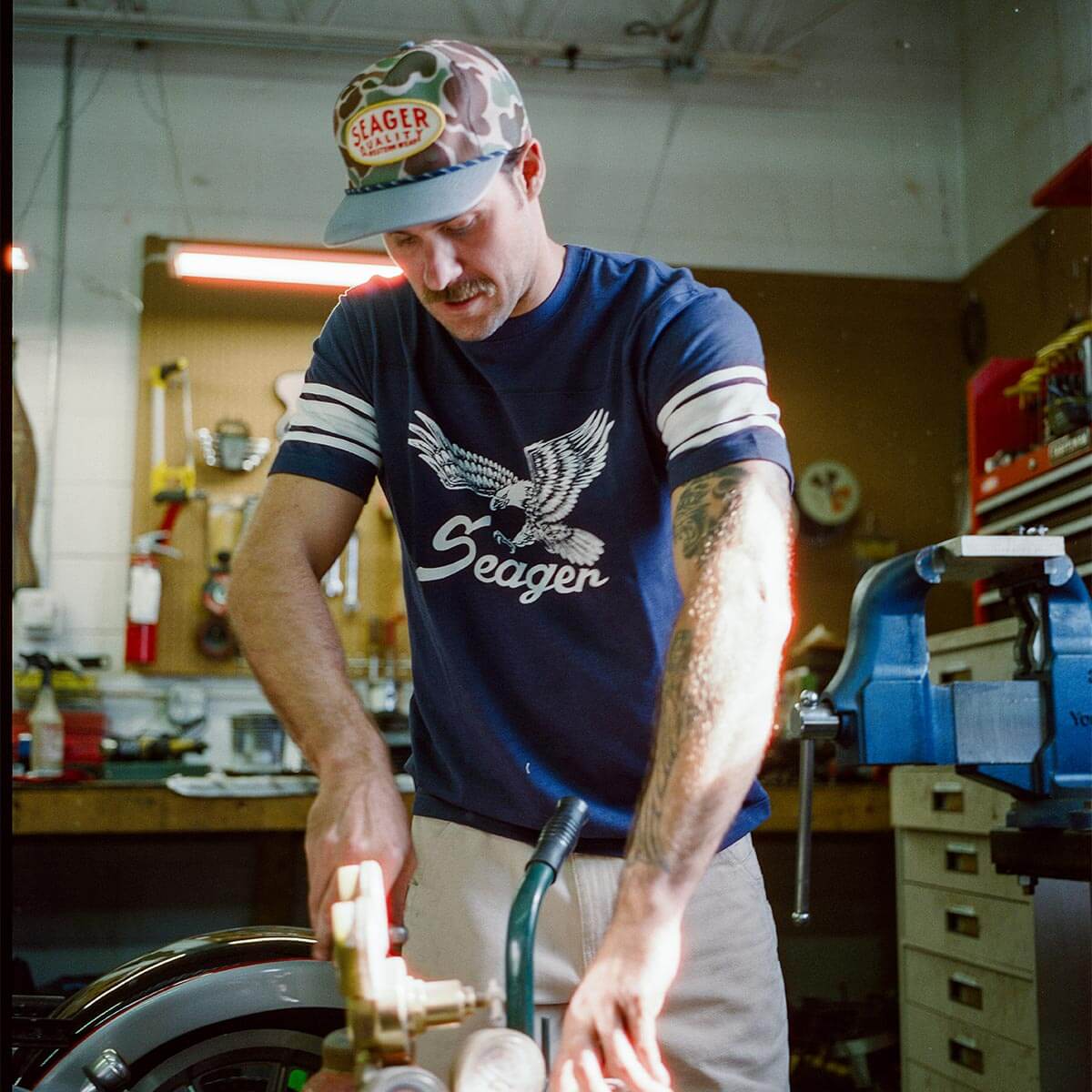 Riggins Crew Tee Navy