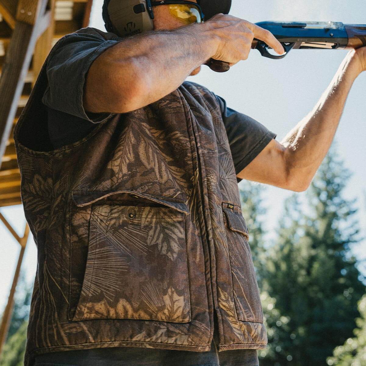 Bison Vest Seager Camo