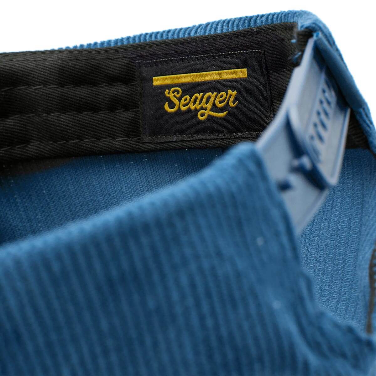 Los Rios Corduroy Snapback Navy