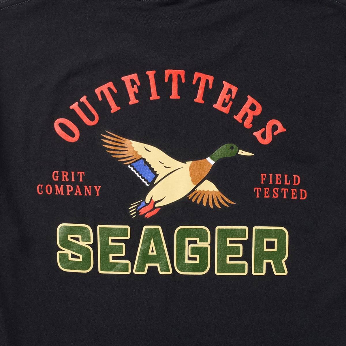 Outfitters Tee Black