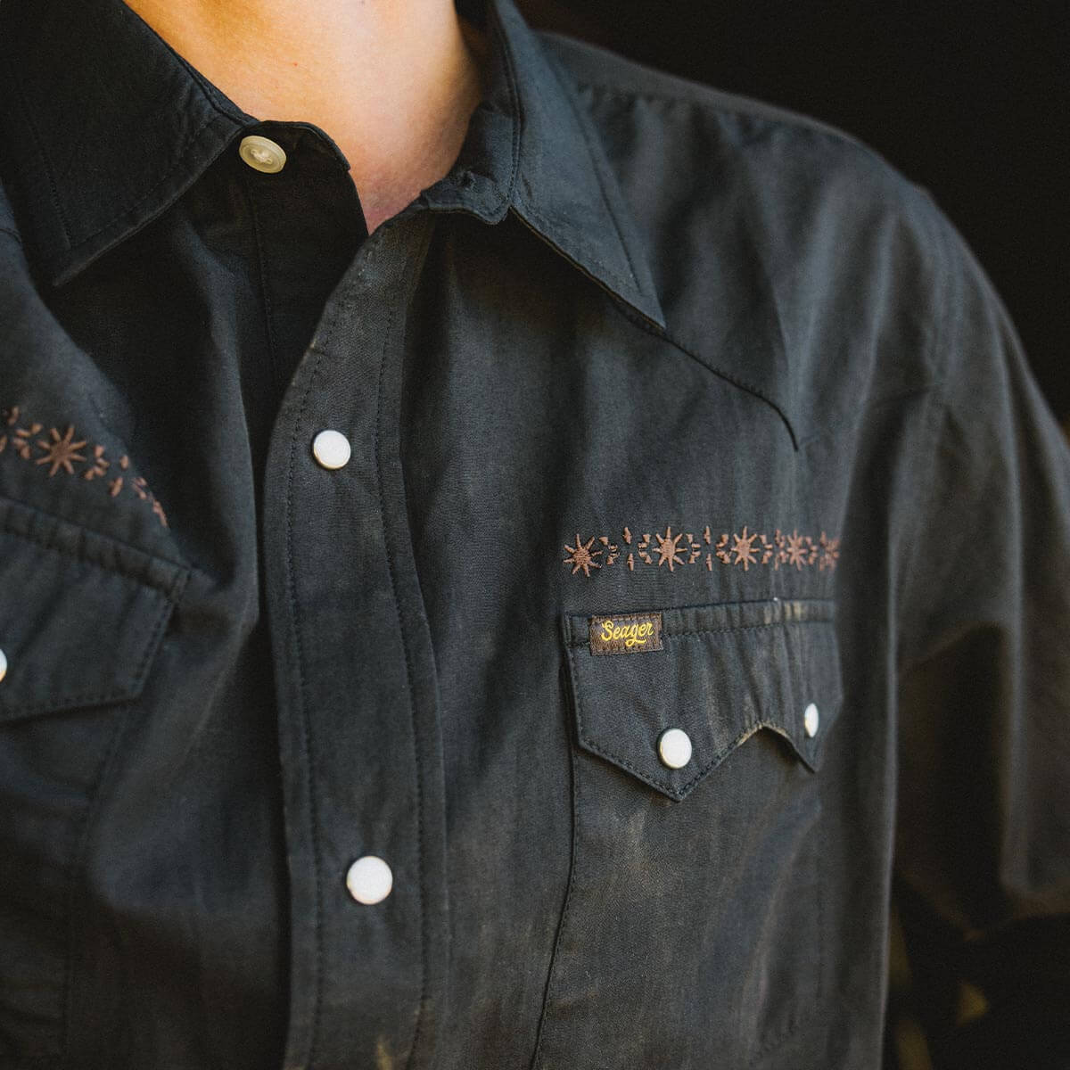 Sawtoof L/S Shirt Embroidered Black