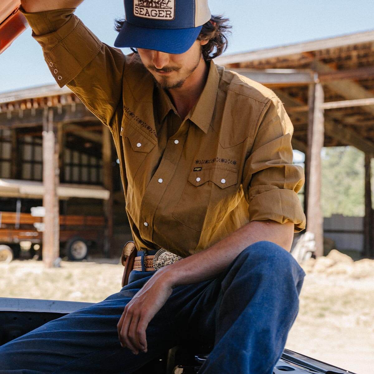 Sawtoof L/S Shirt Embroidered Carmel