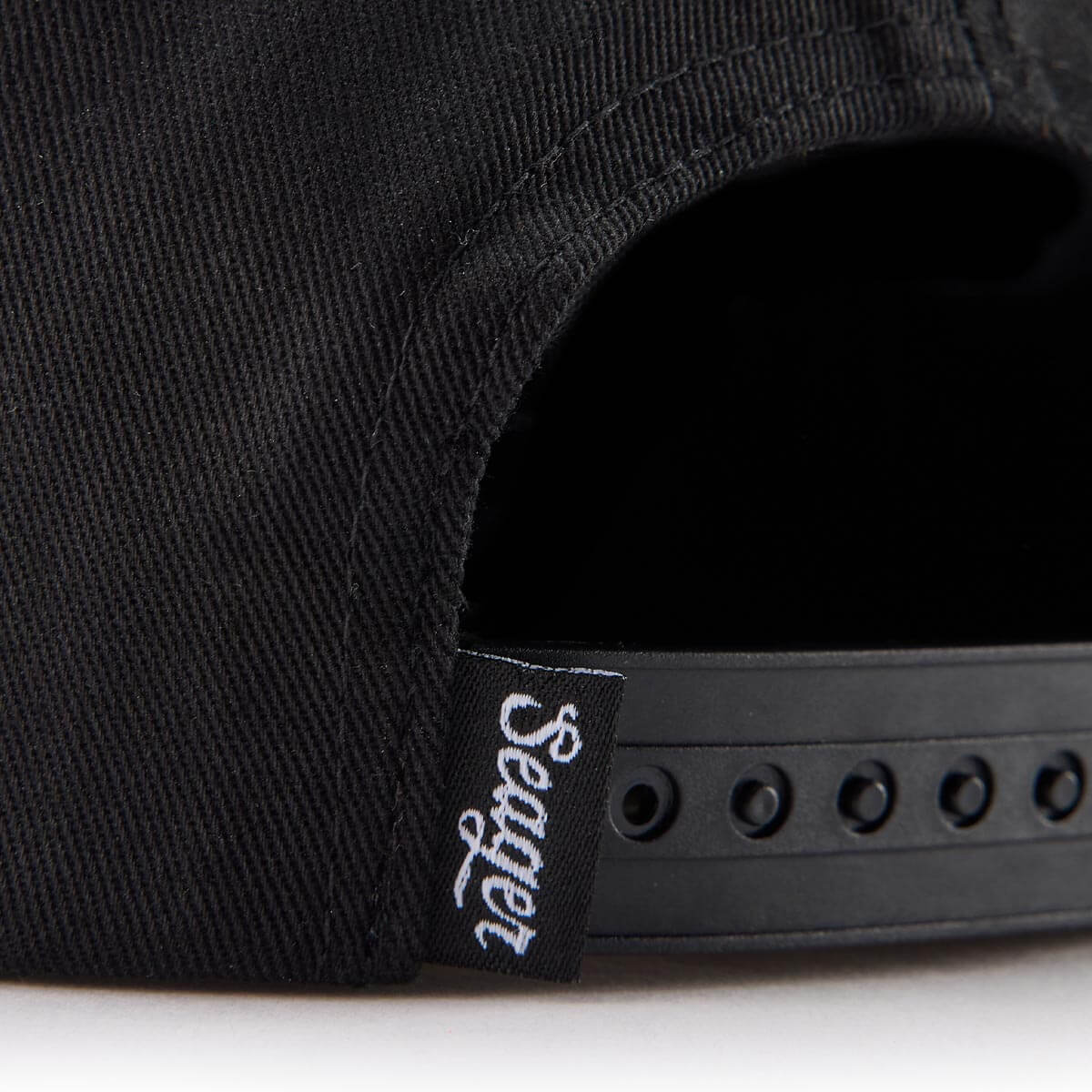 Wingspan Snapback Black